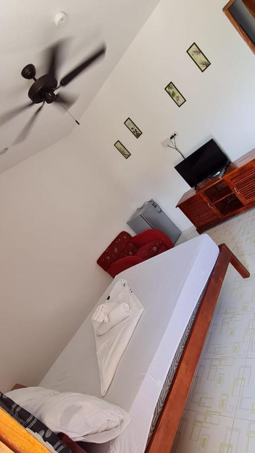 Babas Guesthouse Моалбоал Экстерьер фото