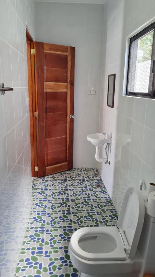 Babas Guesthouse Моалбоал Экстерьер фото